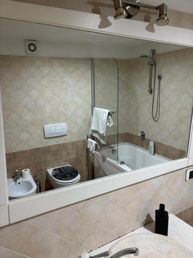 Boutique Rooms Trastevere Ρώμη Εξωτερικό φωτογραφία